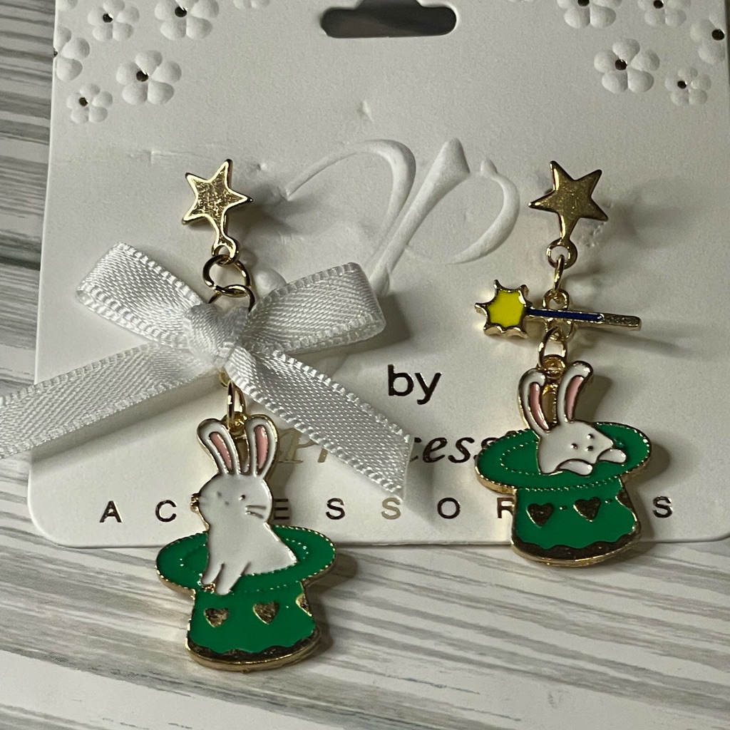 Sale 2 X 10 Rabbit In Hat Dangle Earrings With Gold Star 8$